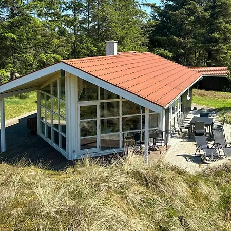 Ferienhaus House With Wide Views In Dunes Near